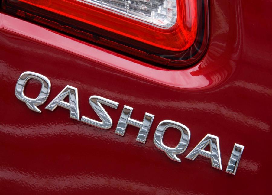  Nissan Qashqai 2010 года  (фото 31 из 204)